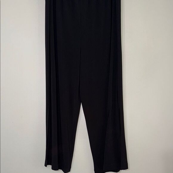 Flowy Black Wide Leg Pants for Versatile Style - Picture 4 of 8